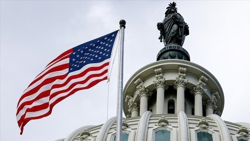 Як українцям переїхати до США: особливості програми Uniting for Ukraine